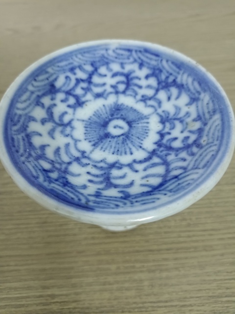 古玩陶瓷清道光花卉紋青花高足盤拍賣，當前價格800元