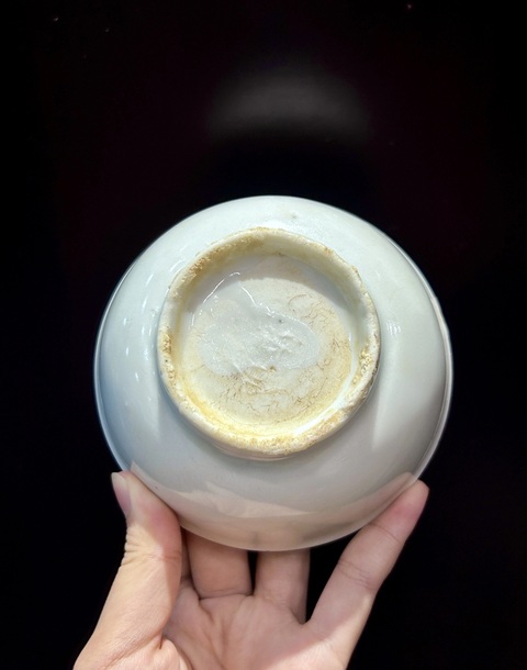 古玩陶瓷明德化窯白釉碗真品鑒賞圖