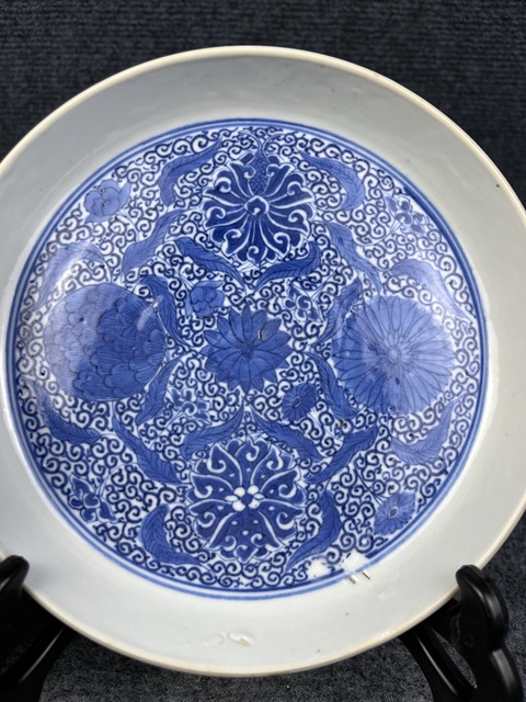 古玩陶瓷青花西番蓮花卉紋銅鑼洗真品鑒賞圖