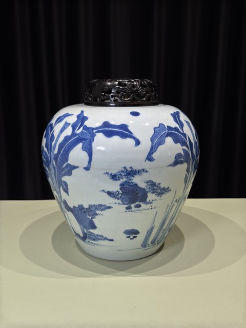 古玩陶瓷明末清初 青花麒麟望月圖罐拍賣，當前價格80000元