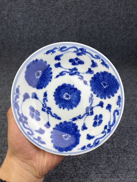 古玩陶瓷青花西番蓮花卉紋盤拍賣，當前價格799元