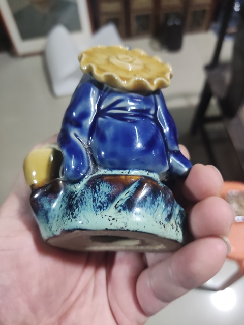 古玩陶瓷創匯期漁翁塑像拍賣，當前價格288元