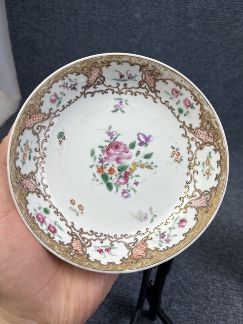 古玩陶瓷乾隆洋彩描金花卉紋盤拍賣,當前價格800元
