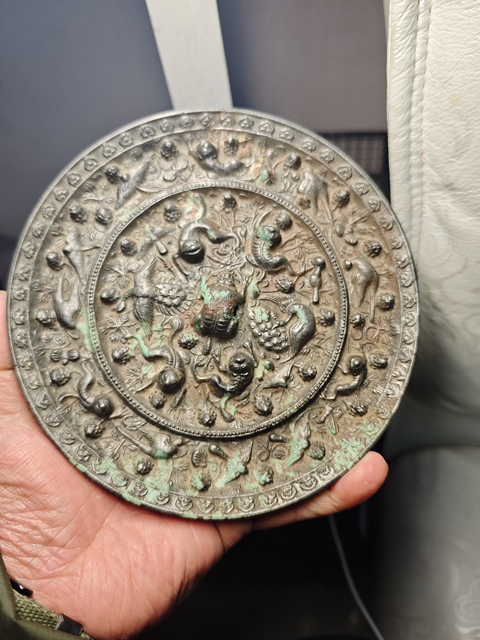 銅鏡 海獸葡萄鏡 現代工藝品拍賣，當前價格600元