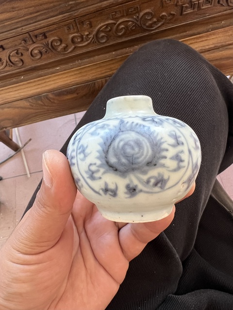 古玩陶瓷明代空白期火焰紋青花水盂拍賣，當(dāng)前價(jià)格3200元