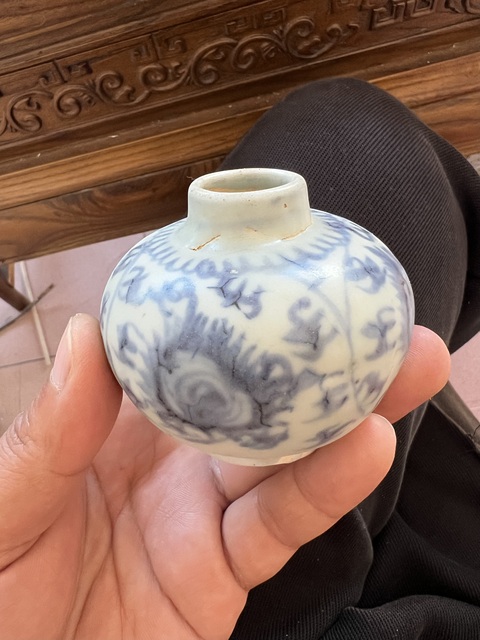 古玩陶瓷明代空白期火焰紋青花水盂拍賣，當(dāng)前價(jià)格3200元