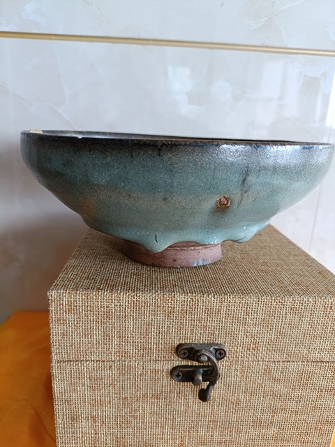古玩陶瓷五大名窯之一元代鈞窯天藍釉大碗拍賣，當前價格5980元