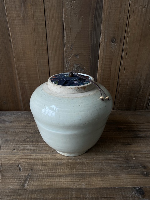 古玩陶瓷青釉茶葉罐拍賣，當前價格380元