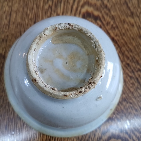 古玩陶瓷明中白釉碗拍賣,當前價格1800元