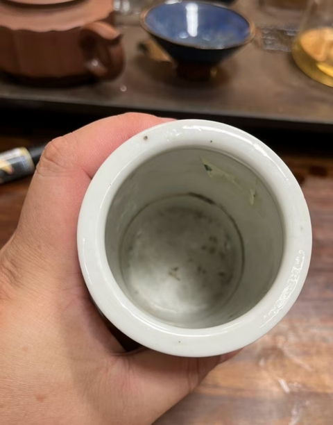 古玩陶瓷淺絳彩人物詩文筆筒拍賣，當前價格6800元