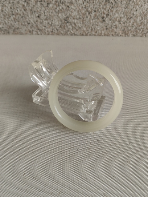 古玩玉器和田玉雕“素紋手鐲”拍賣,當(dāng)前價格850元
