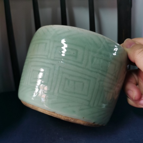 古玩陶瓷清乾嘉青釉圈足筒式香爐拍賣,當前價格1800元