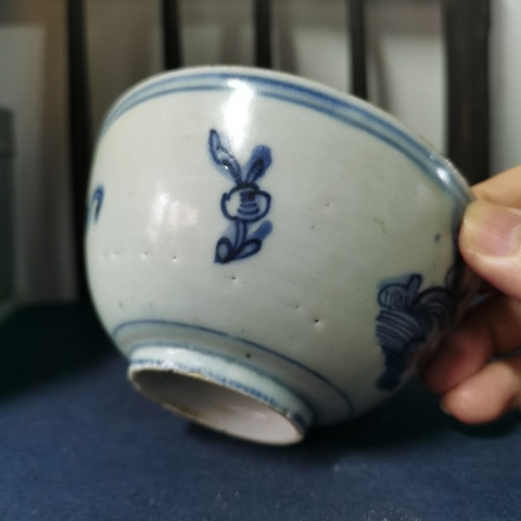 古玩陶瓷摩羯龍紋青花碗真品鑒賞圖