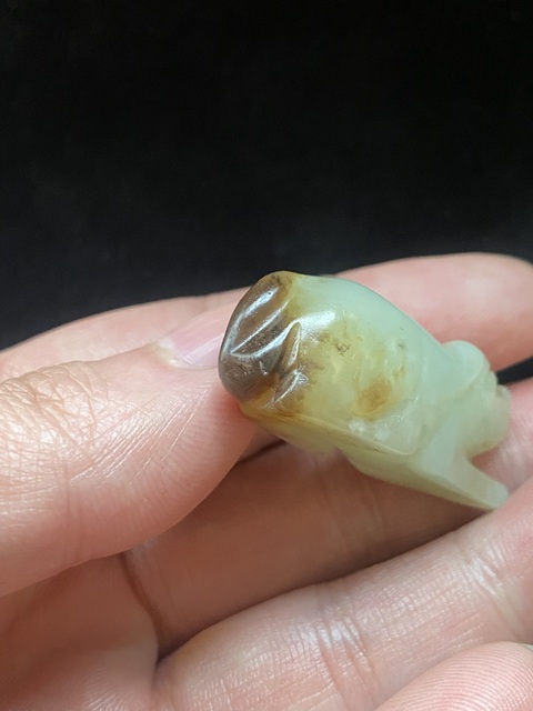古玩玉器幾十年和田玉圓雕“瑞獸”把件拍賣，當前價格1000元