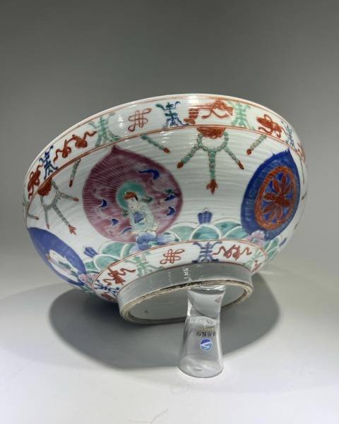 古玩陶瓷人物紋粉彩碗真品鑒賞圖