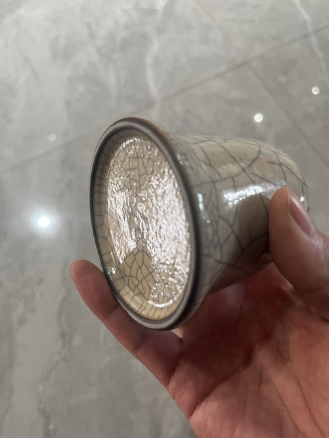 古玩陶瓷哥釉水盂真品鑒賞圖