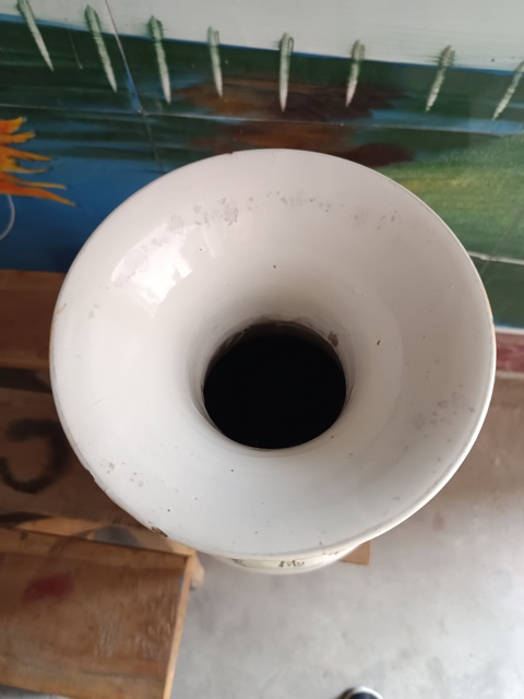 古玩陶瓷花鳥紋瓶拍賣,當(dāng)前價(jià)格140元