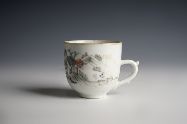 古玩陶瓷晚清·墨彩山水詩文把杯真品鑒賞圖