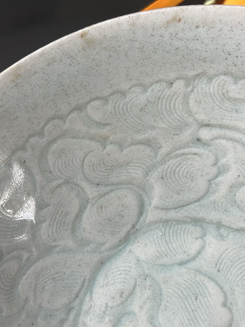 古玩陶瓷湖田窯影青刻花蓖紋娃娃碗真品鑒賞圖