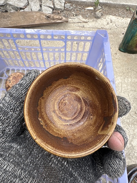 古玩陶瓷醬釉杯真品鑒賞圖