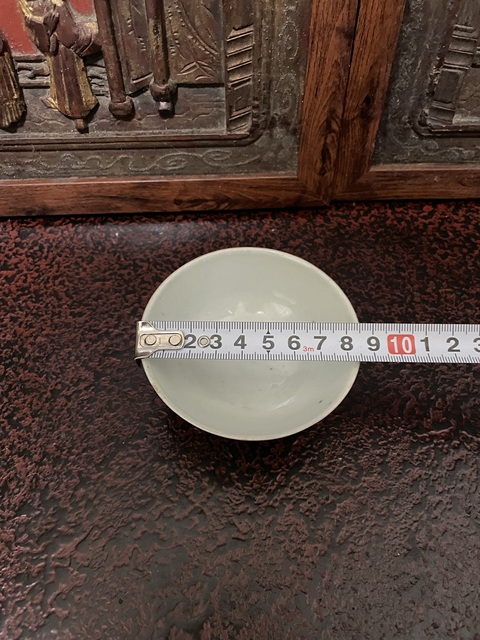 古玩陶瓷大雞圖礬紅杯真品鑒賞圖