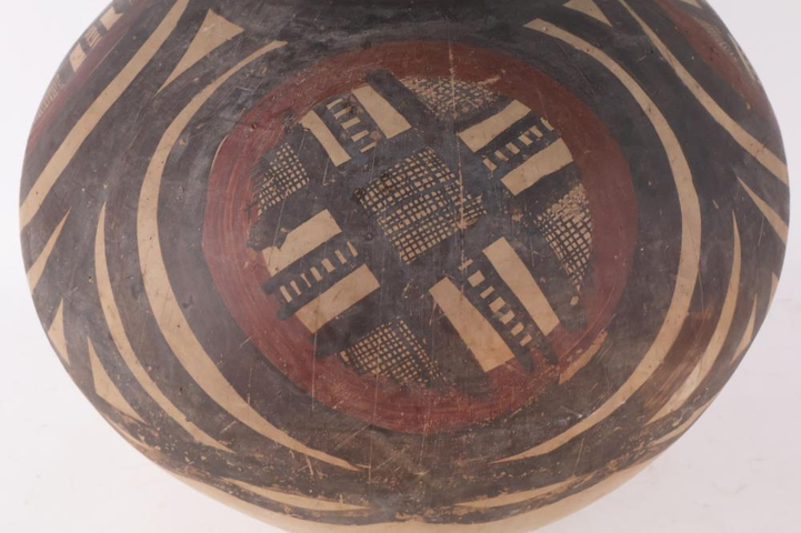 古玩陶瓷罐真品鑒賞圖