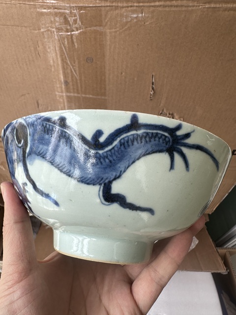 古玩陶瓷青花過墻龍紋碗拍賣,當前價格4500元