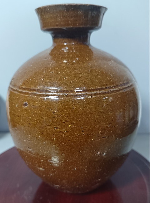 古玩陶瓷精美黃釉黃釉盤口瓶拍賣，當(dāng)前價(jià)格1180元