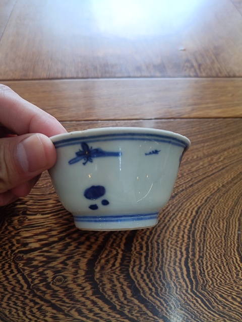 古玩陶瓷清-康熙-洞石花蝶紋-青花馬蹄杯拍賣,當前價格850元
