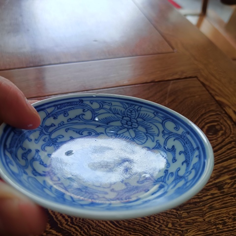 古玩陶瓷清嘉慶花卉青花盤拍賣,當(dāng)前價(jià)格550元