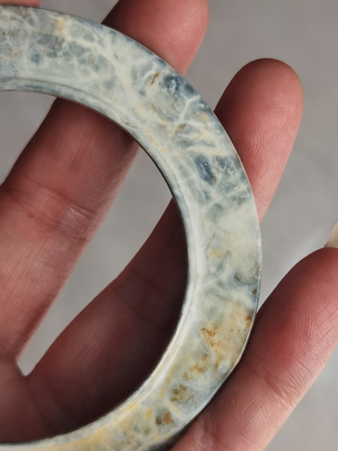 古玩玉器地方玉雕“凸唇環”真品鑒賞圖