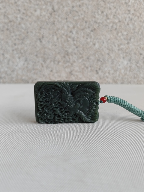 古玩玉器和田玉雕“龍鳳牌”拍賣,當前價格350元
