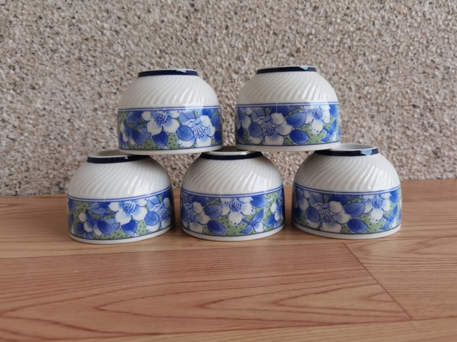 古玩陶瓷青花加彩杯拍賣,當前價格220元