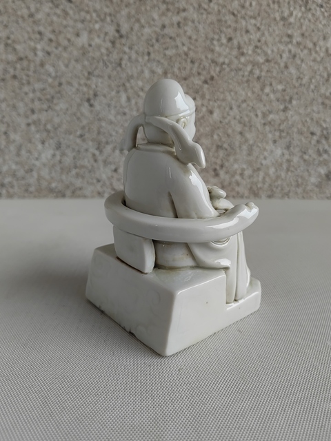 古玩陶瓷德化白瓷財神造像拍賣，當前價格480元