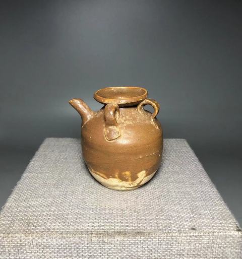 古玩陶瓷宋,紫定小執壺拍賣,當前價格1600元