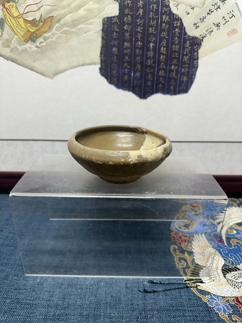 古玩陶瓷唐代精品黃釉盞拍賣,當前價格89元