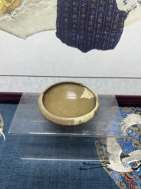 古玩陶瓷唐代精品黃釉盞拍賣,當前價格89元