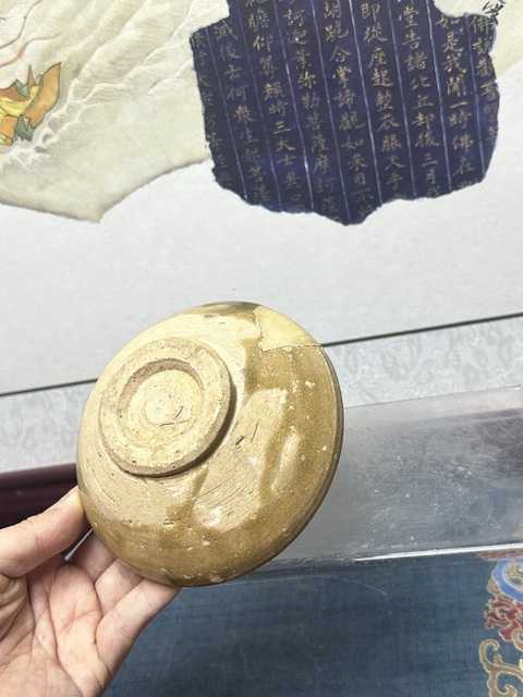古玩陶瓷唐代精品黃釉盞拍賣,當前價格89元