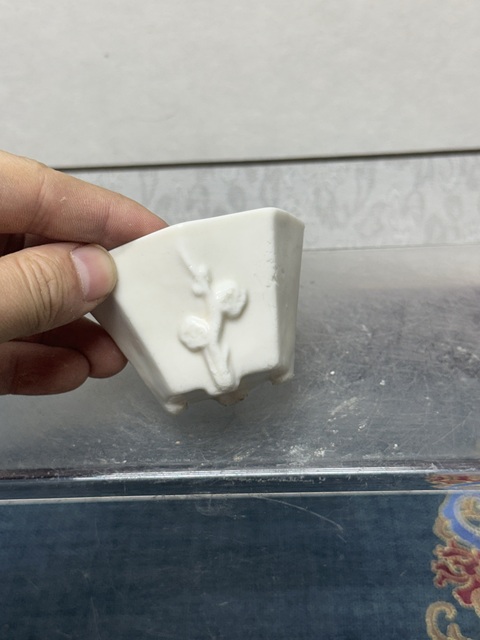 古玩陶瓷民國(guó)精品梅花德化窯白釉杯拍賣(mài),當(dāng)前價(jià)格389元