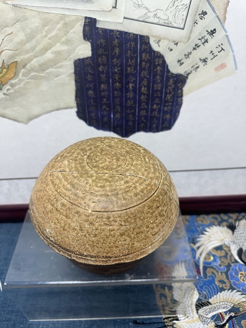 古玩陶瓷西漢代精品黃釉罐拍賣，當(dāng)前價格489元