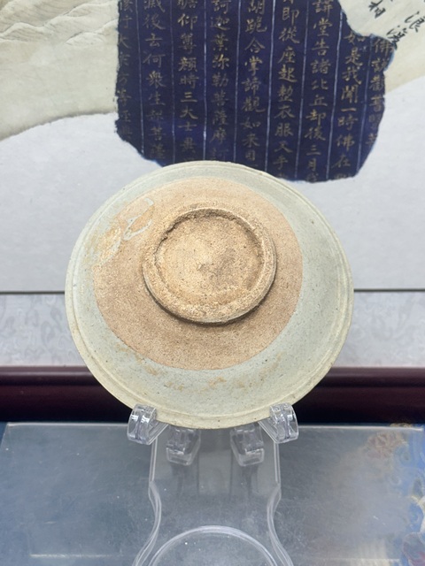 古玩陶瓷澀圈圈足疊燒工藝碗真品鑒賞圖
