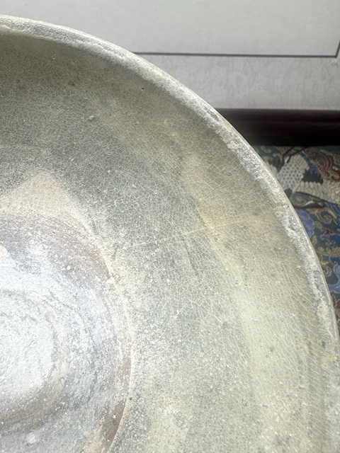 古玩陶瓷宋代暗刻蓮瓣紋龍紋青釉碗拍賣，當前價格369元