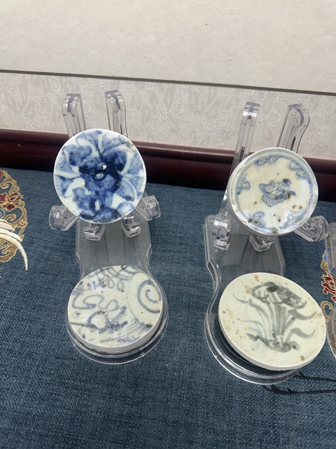 古玩陶瓷明代青花標(biāo)本茶墊真品鑒賞圖