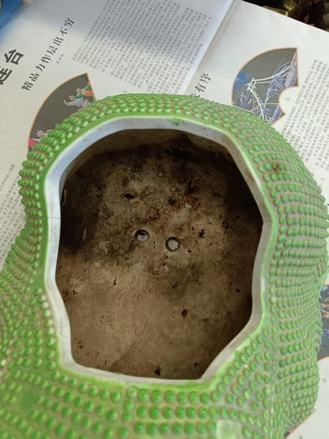 古玩陶瓷綠釉蟾蜍真品鑒賞圖