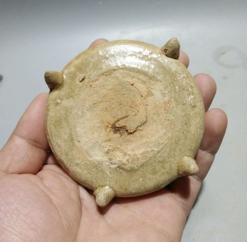 古玩陶瓷四足青釉青釉硯臺真品鑒賞圖