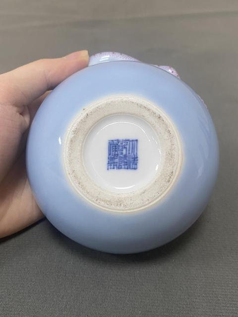 古玩陶瓷天藍釉貼塑螭龍紋水洗真品鑒賞圖