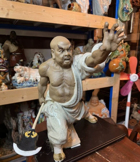 古玩陶瓷石灣窯人物造像真品鑒賞圖