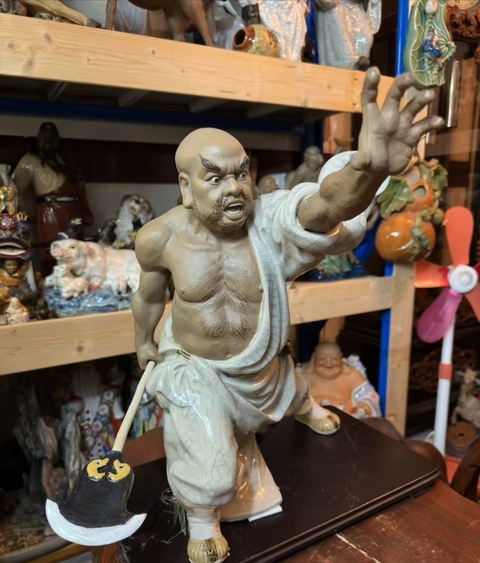 古玩陶瓷石灣窯人物造像真品鑒賞圖