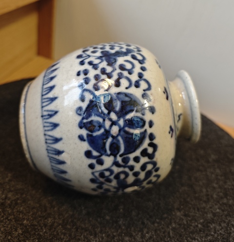 古玩陶瓷青花花卉紋石榴尊真品鑒賞圖