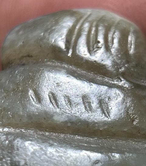古玩玉器和田玉雕“猴墜”真品鑒賞圖